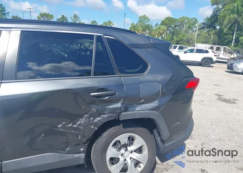 2020 Toyota Rav4 Le z USA, uszkodzony, nr VIN 2T3H1RFV1LC055999